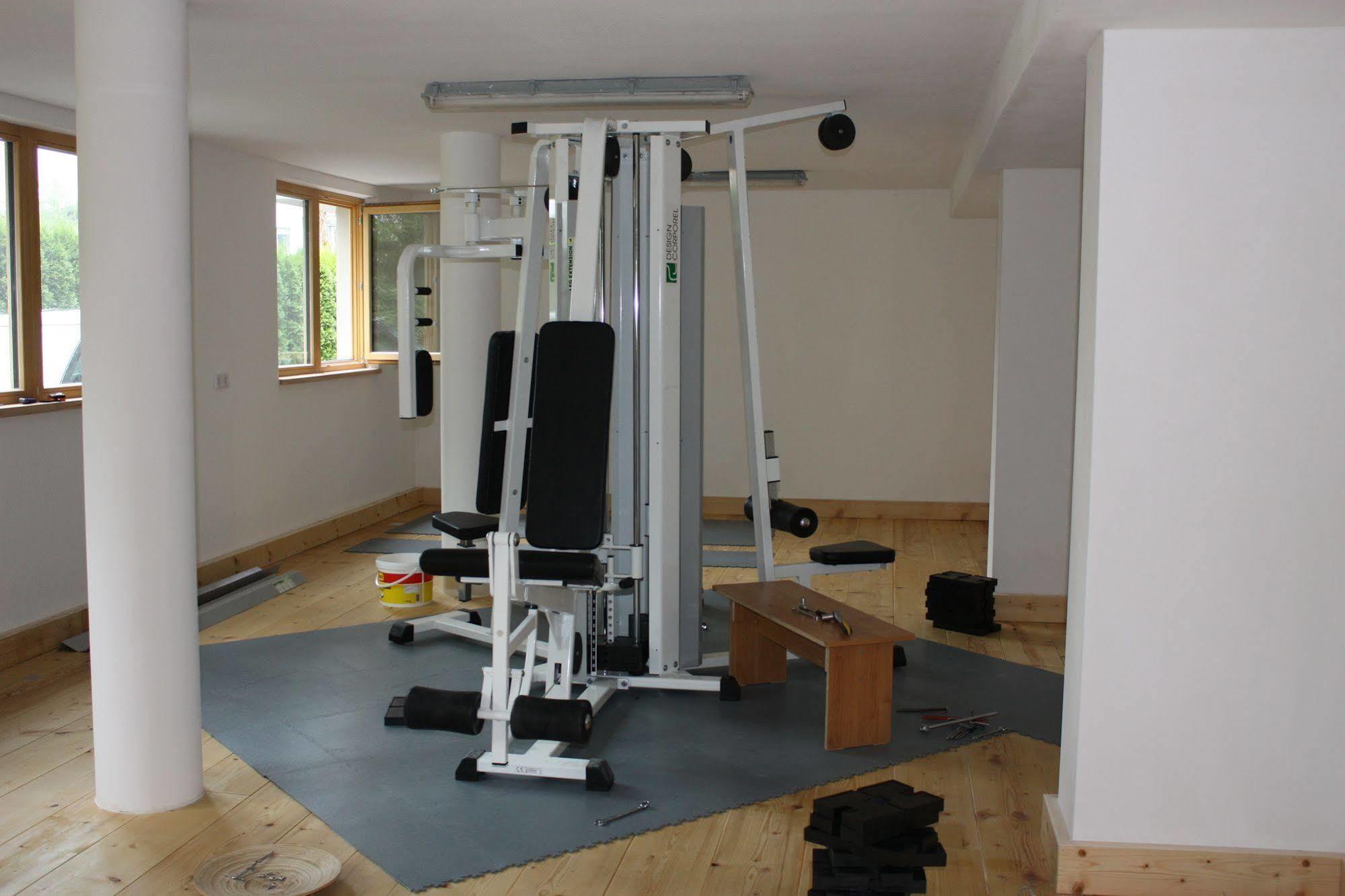 Familien- Und Vitalhotel Muehlpointhof Lofer Exterior foto